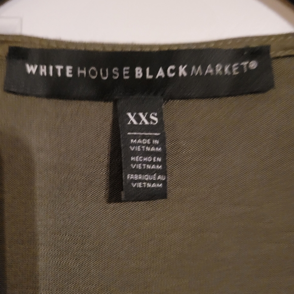Whitehouse Blackmarket Cutout Top - Picture 3 of 4